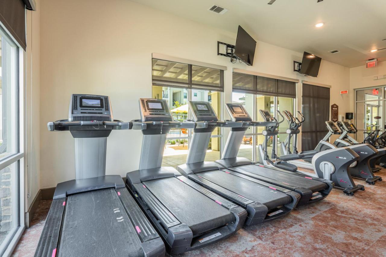 Apartmán Luxe 3B/2B Getaway - Pool, Gym, Parking, Pet Wash Leander Exteriér fotografie
