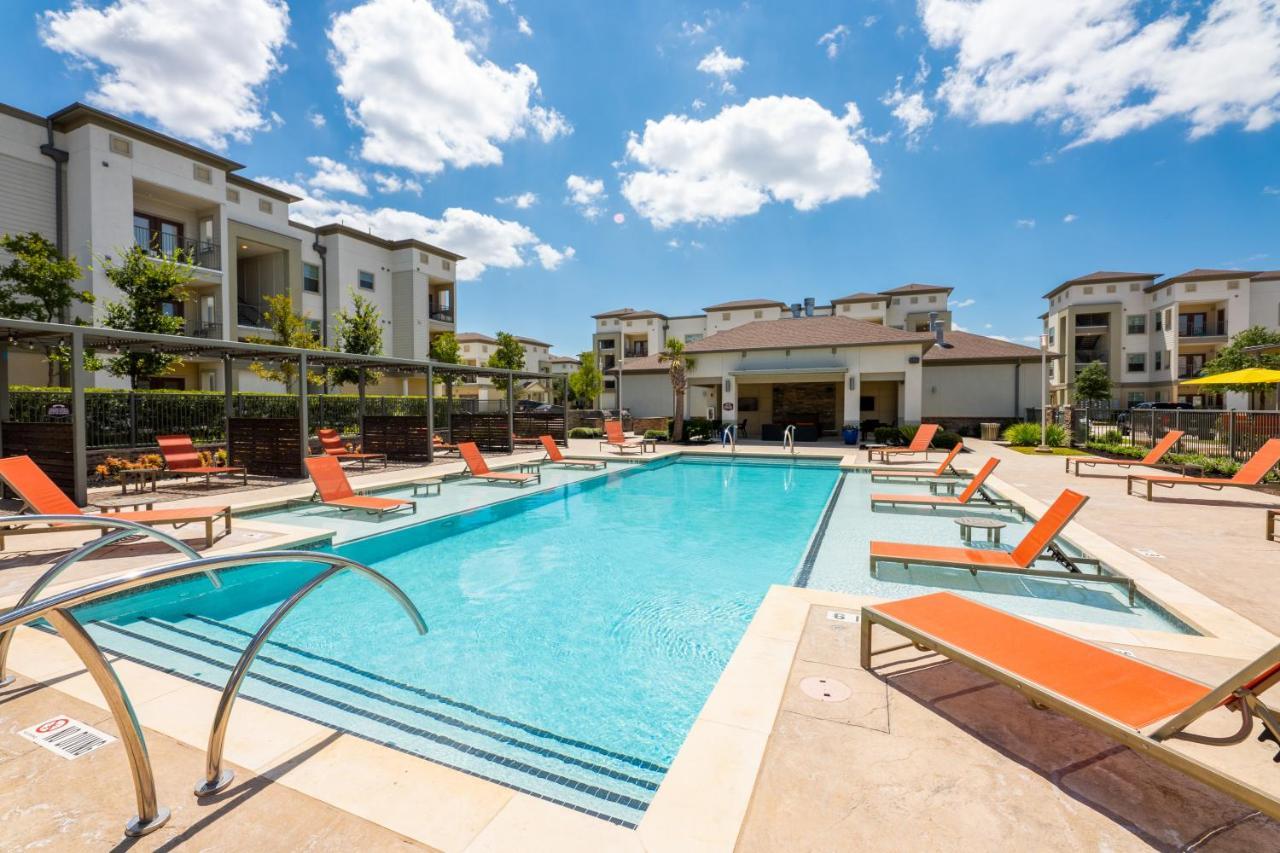 Apartmán Luxe 3B/2B Getaway - Pool, Gym, Parking, Pet Wash Leander Exteriér fotografie